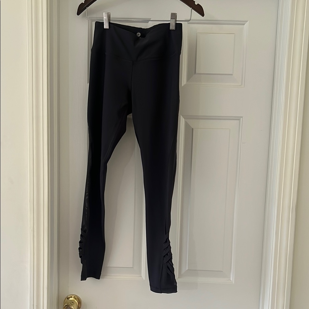 90 degree by reflex Leggings with Detail